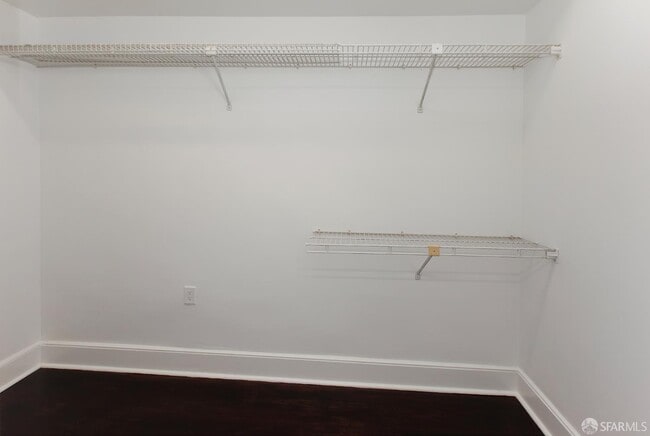 Building Photo - 1250 Jones St