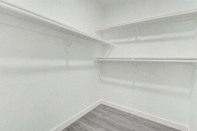 Building Photo - 8218 Bigwood St