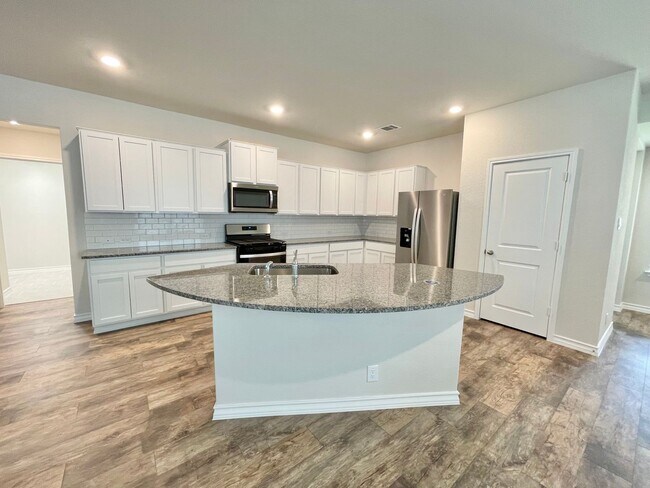 Building Photo - FOR RENT | 4 Bed • 2 Bath in Langdon