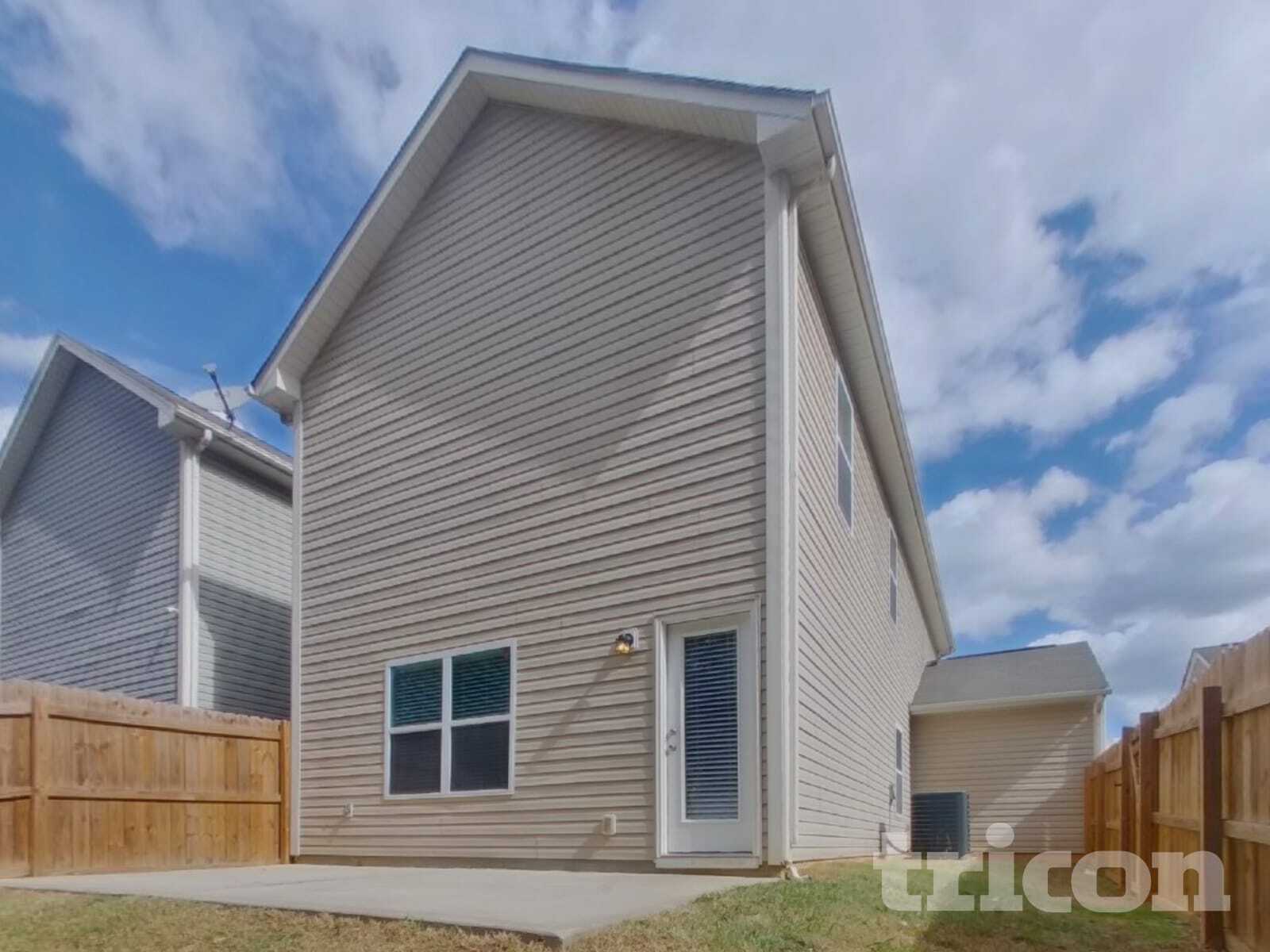 Building Photo - 9637 Hanberry Blvd