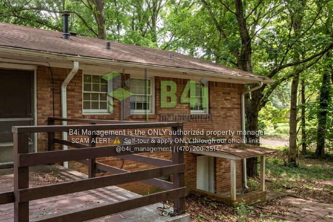 Building Photo - 6106 Venetian Way SW