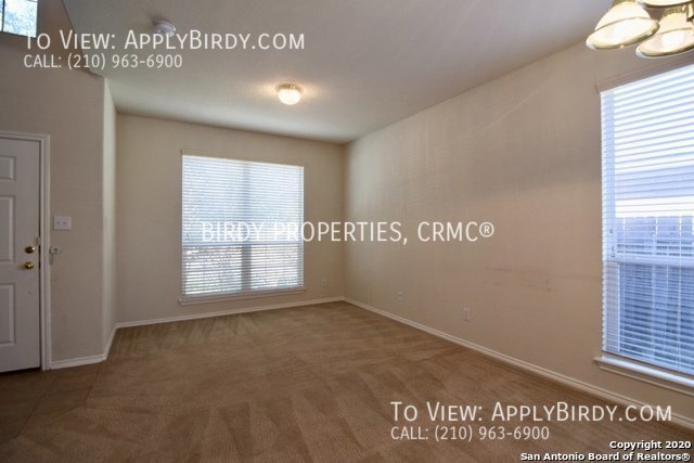 Building Photo - 410 Point Vly San Antonio, TX