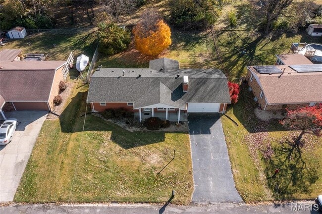 Building Photo - 126 Hampton Dr