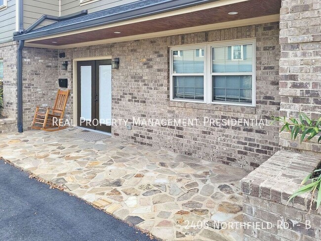 Primary Photo - 2405 Northfield Rd