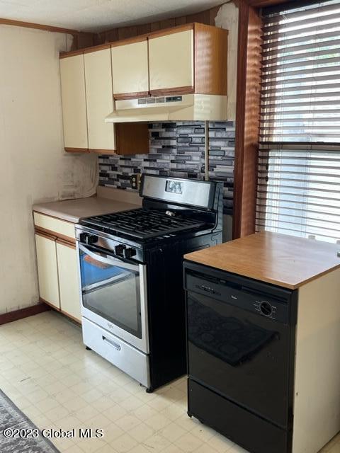 Building Photo - 26 Lee St