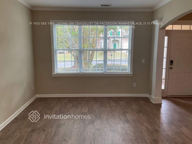 Building Photo - 1617 Preserve Park Dr