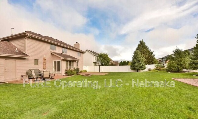 Building Photo - 4909 N 142nd St