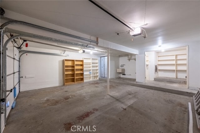 Building Photo - 523 Fairview Ave