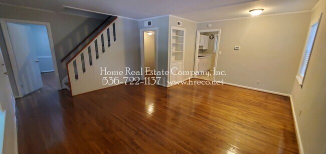 Building Photo - 508 Lester Ln