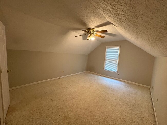 Building Photo - 420 W Windsor Cir