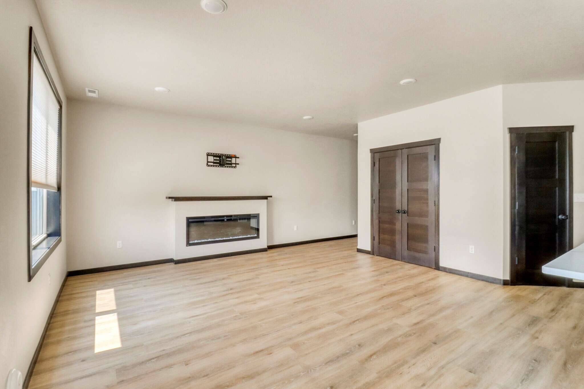MAIN LIVING - 5745 24th St S