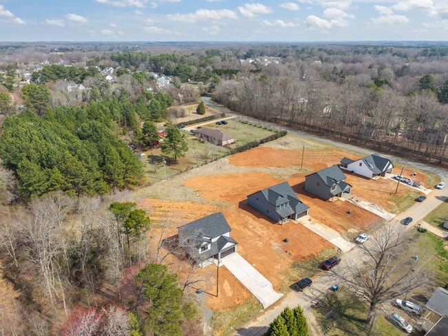Building Photo - 1050 Gibson Rd