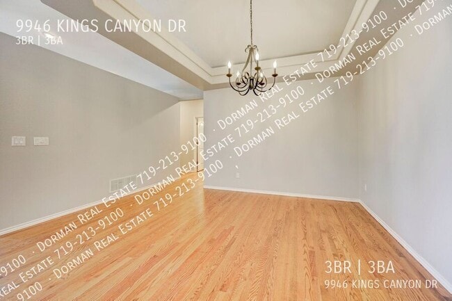 Building Photo - 9946 Kings Canyon Dr