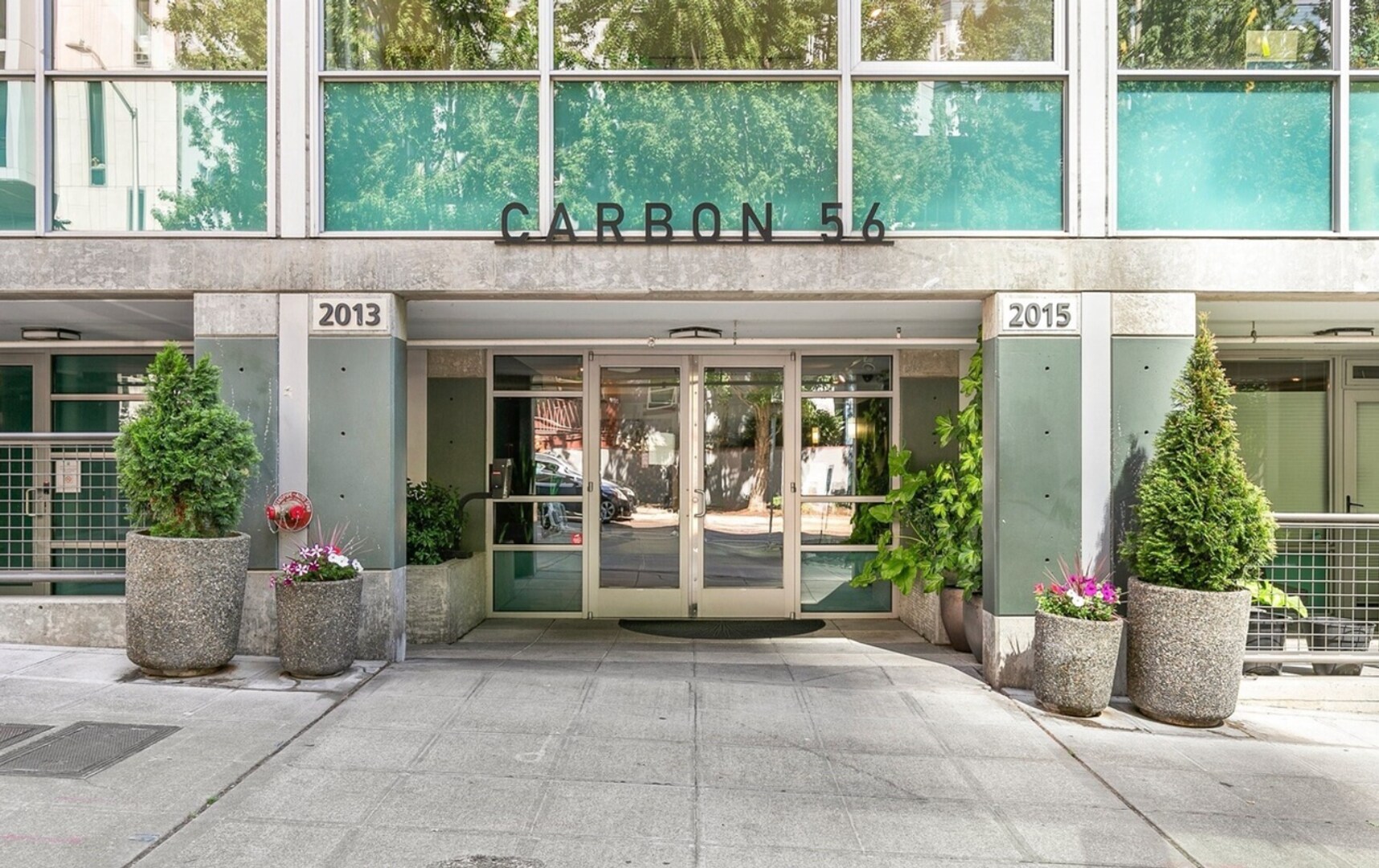 Building Photo - 2015 Terry Ave