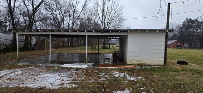 Building Photo - 3410 Woodbury Pike