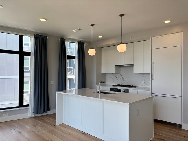 Building Photo - 191 Washington St