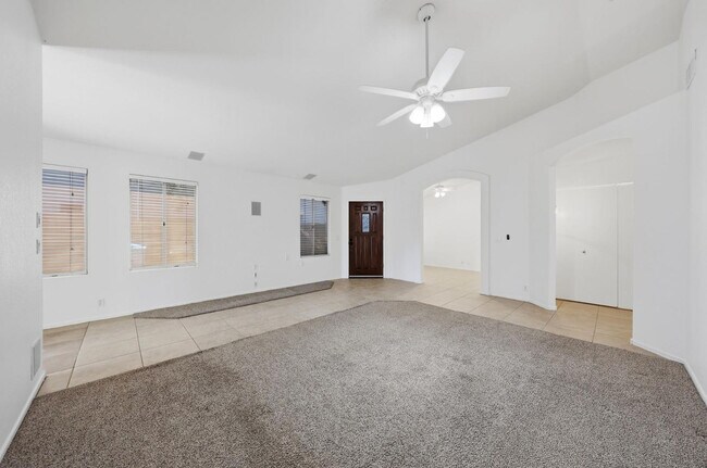 Building Photo - 18837 N 43rd Pl