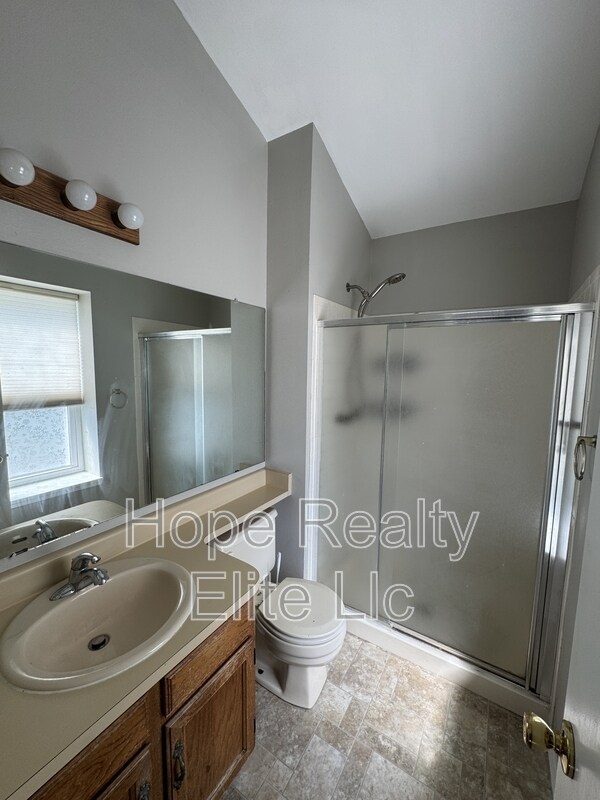 Building Photo - 6950 Sagewood Ct
