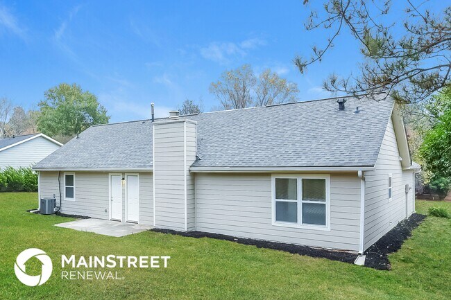 Building Photo - 1823 Quailwood Dr