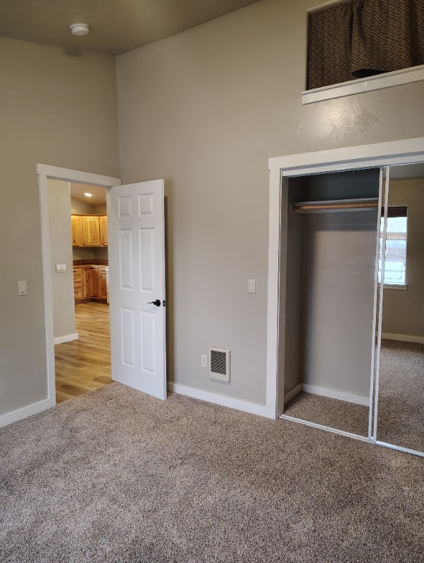 Building Photo - 167 Valley Rose Ln