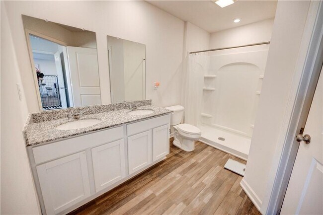 Building Photo - 500 Pemberton St