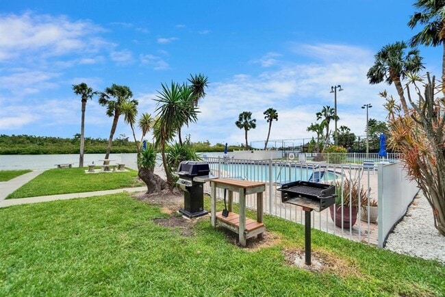 Building Photo - 18325 Gulf Blvd