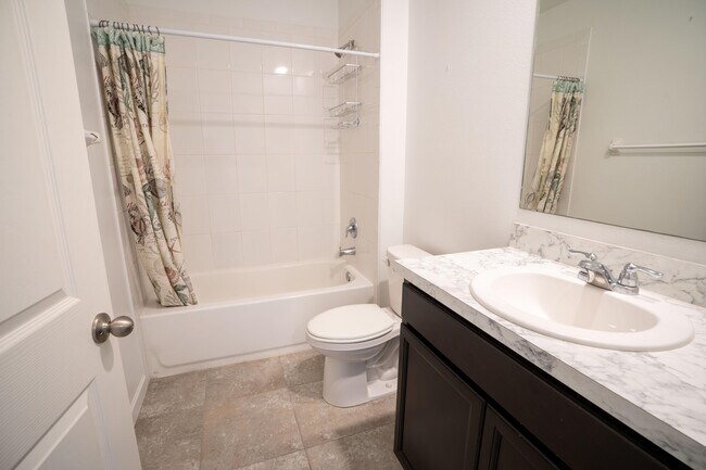 Building Photo - 1401 SE Portillo Rd