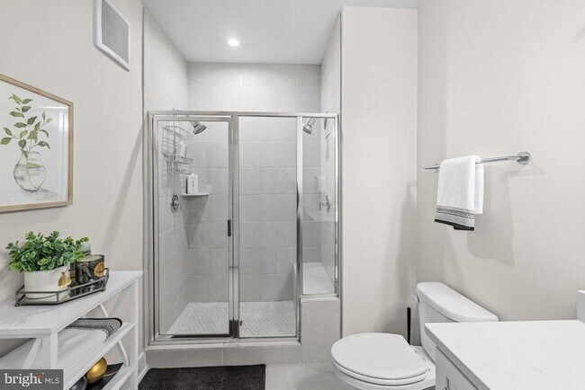 Building Photo - 102 St Ives Pl