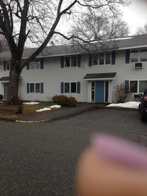 Building Photo - 12 Beach St