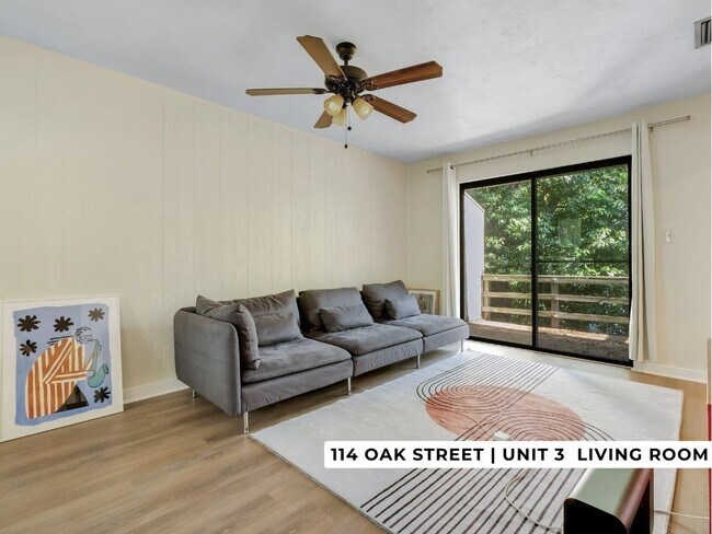 Building Photo - 114 Oak St