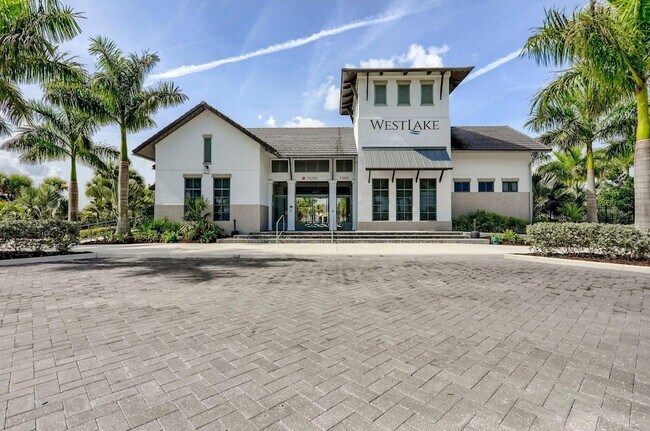 Building Photo - 15953 Whippoorwill Cir