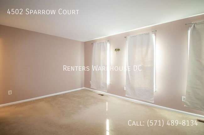 Building Photo - 4502 Sparrow Ct