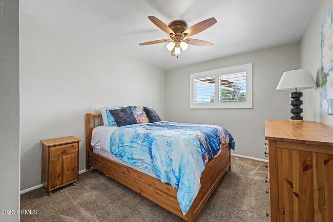 Building Photo - 408 E La Jolla Dr