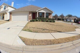 Building Photo - 2200 Bakers Way