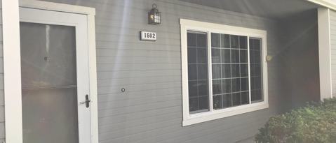 Building Photo - 1602 Somerset Pl