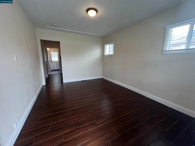 Building Photo - 2824 23rd Ave