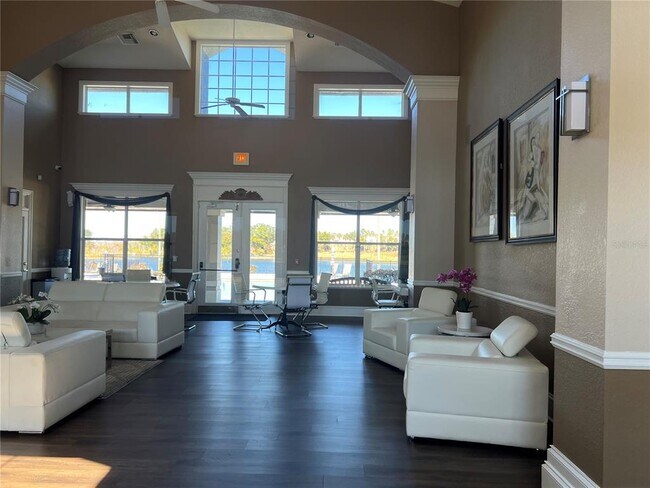 Building Photo - 8915 Latrec Ave