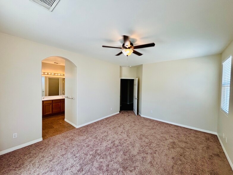 Building Photo - 4640 Trojan Ct