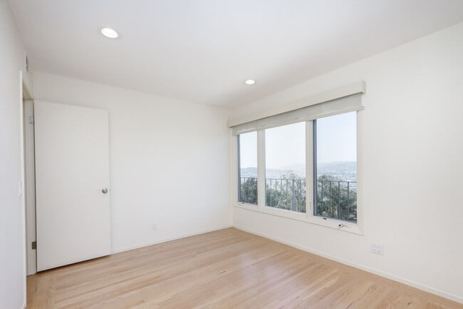 Building Photo - 4BR/3BA Diamond Heights View Home with EV Charger, Wine Cellar & 2-Car Garage | YouTube Tour