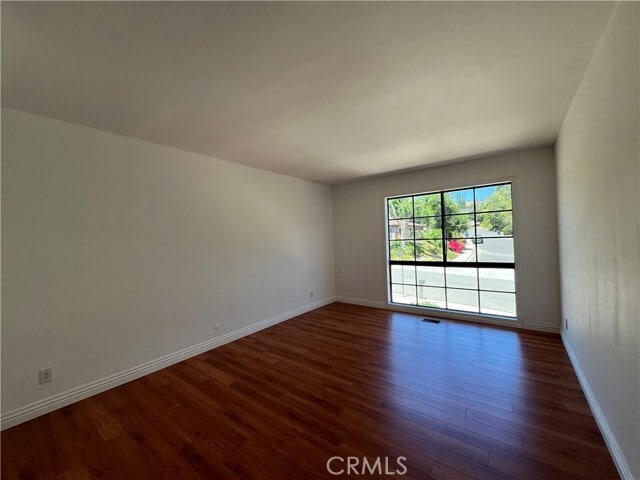 Building Photo - 4527 Stark Ave
