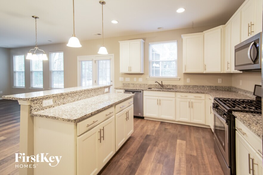 Building Photo - 109 Ashley Bluffs Rd