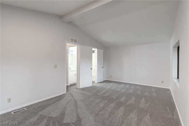 Building Photo - 5620 Hobble Creek Dr