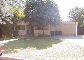 Building Photo - 5723 Stansbury Ave