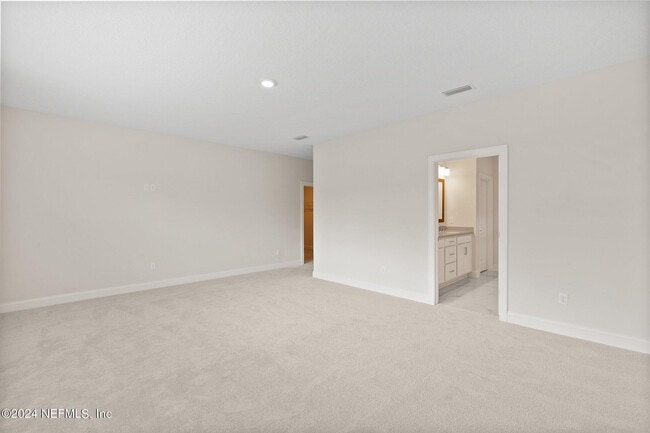 Building Photo - 120 Elm Br Rd