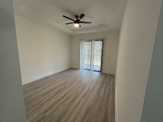 Building Photo - 1234 Oceanic Rd