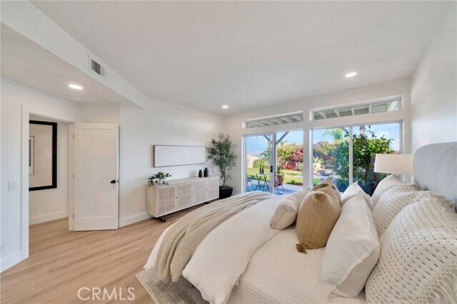 Building Photo - 24976 Sea Crest Dr
