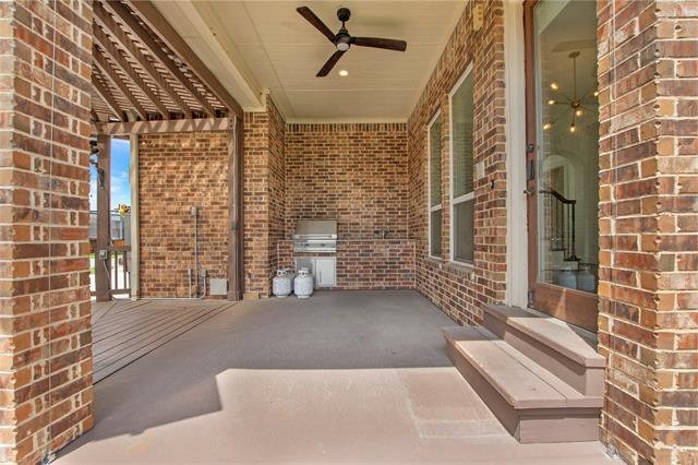 Building Photo - 4501 Redwood Ct
