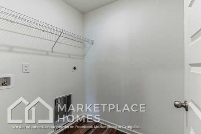 Building Photo - 7335 Wilburton Ln