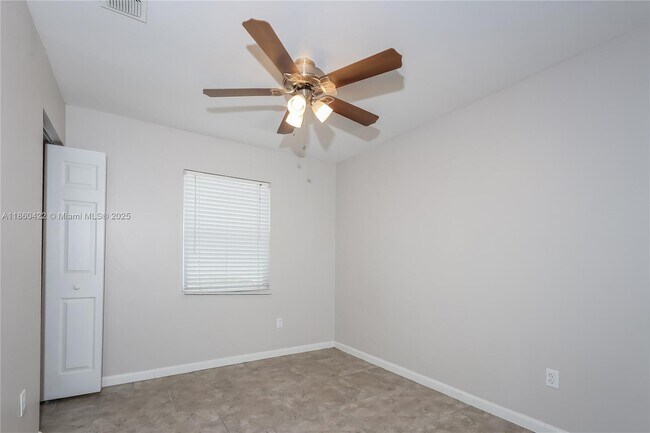 Building Photo - 1365 Savoyard Way
