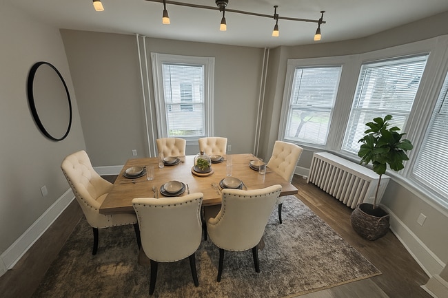 Primary Photo - Single Family Home Available for Rent in t...